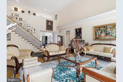 1465 Mayhurst Boulevard, McLean, VA 22102 - Photo 15
