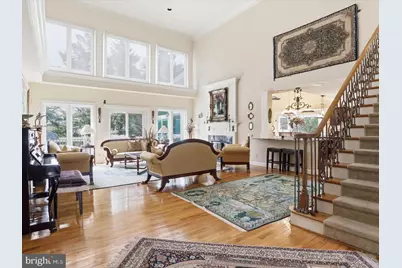 1465 Mayhurst Boulevard, McLean, VA 22102 - Photo 13