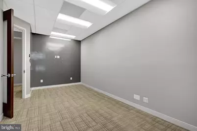 746 Walker Road #26, Great Falls, VA 22066 - Photo 23