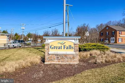 746 Walker Road #26, Great Falls, VA 22066 - Photo 5