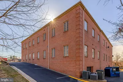 746 Walker Road #26, Great Falls, VA 22066 - Photo 51