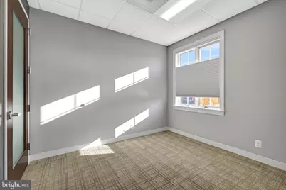 746 Walker Road #26, Great Falls, VA 22066 - Photo 37