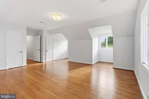 6294 Dunaway Ct, McLean, VA 22101 - Photo 17