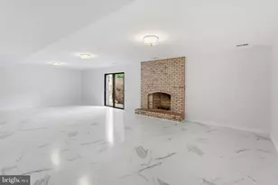 6294 Dunaway Ct, McLean, VA 22101 - Photo 3