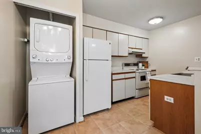 8647 Beekman Place #D, Alexandria, VA 22309 - Photo 5