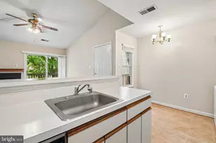 8647 Beekman Pl, Alexandria, VA 22309 - Photo 7