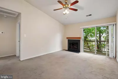 8647 Beekman Place #D, Alexandria, VA 22309 - Photo 3
