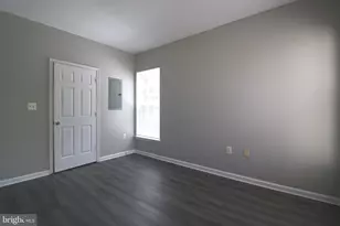 5117 Travis Edward Way, Centreville, VA 20120 - Photo 13