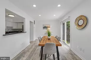 11924 Travistock Ct, Reston, VA 20191 - Photo 13