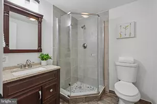 11924 Travistock Ct, Reston, VA 20191 - Photo 29