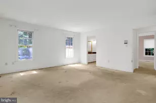 923 Harriman St, Great Falls, VA 22066 - Photo 21