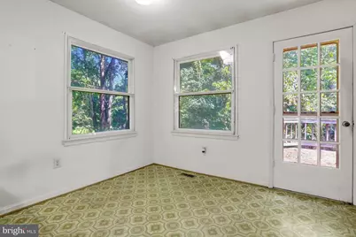 923 Harriman Street, Great Falls, VA 22066 - Photo 15
