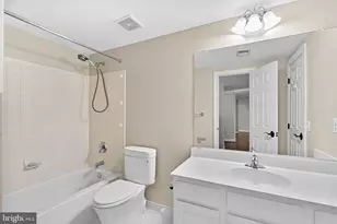 8138 Rondelay Ln, Fairfax Station, VA 22039 - Photo 43