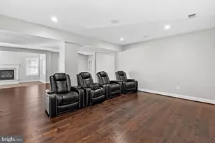 8138 Rondelay Ln, Fairfax Station, VA 22039 - Photo 35