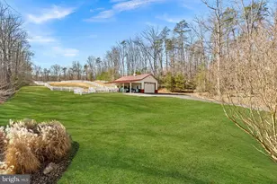 8138 Rondelay Ln, Fairfax Station, VA 22039 - Photo 51
