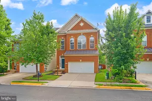 8352 Middle Ruddings Dr, Lorton, VA 22079 - Photo 73