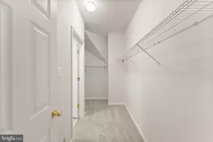 8352 Middle Ruddings Dr, Lorton, VA 22079 - Photo 35