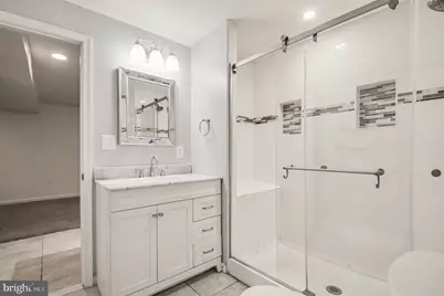 811 Autumn Breeze Court, Herndon, VA 20170 - Photo 17