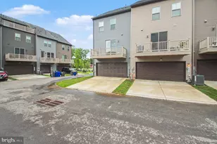 811 Autumn Breeze Ct, Herndon, VA 20170 - Photo 23