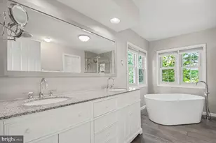 811 Autumn Breeze Ct, Herndon, VA 20170 - Photo 15
