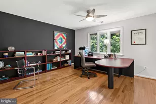 1950 Limb Tree Ln, Vienna, VA 22182 - Photo 25