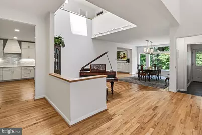 1950 Limb Tree Lane, Vienna, VA 22182 - Photo 5
