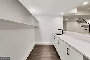 704 Blueberry Hill Rd, McLean, VA 22101 - Photo 37
