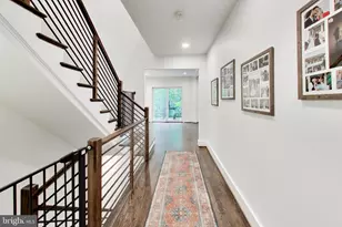 704 Blueberry Hill Rd, McLean, VA 22101 - Photo 3