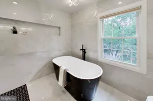 704 Blueberry Hill Rd, McLean, VA 22101 - Photo 21