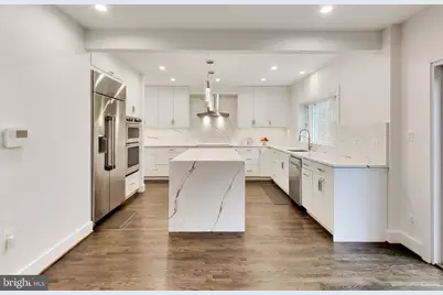 704 Blueberry Hill Road, McLean, VA 22101 - Photo 9
