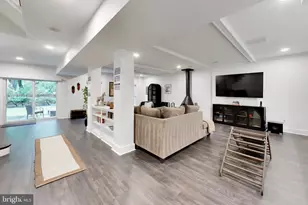 704 Blueberry Hill Rd, McLean, VA 22101 - Photo 33