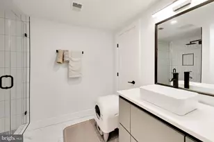 704 Blueberry Hill Rd, McLean, VA 22101 - Photo 37