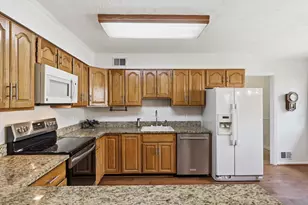 6012 Nassau Dr, Springfield, VA 22152 - Photo 11