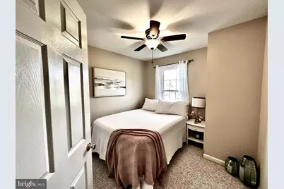 7027 Chesley Search Way, Alexandria, VA 22315 - Photo 15