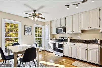 7027 Chesley Search Way, Alexandria, VA 22315 - Photo 3