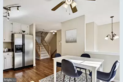 7027 Chesley Search Way, Alexandria, VA 22315 - Photo 5