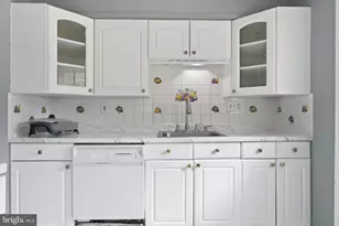3805 Oliver Ave, Annandale, VA 22003 - Photo 11