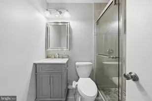 2816 Balliett Ct, Vienna, VA 22180 - Photo 13