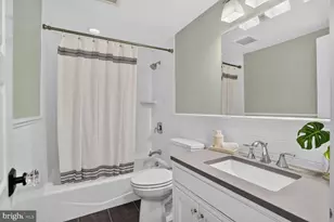 10526 Marbury Rd, Oakton, VA 22124 - Photo 29