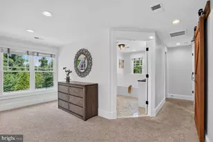10526 Marbury Rd, Oakton, VA 22124 - Photo 21