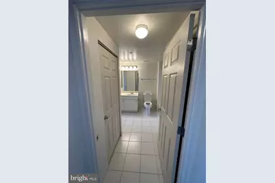 2726 Gallows Road #913, Vienna, VA 22180 - Photo 25