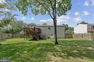 4525 Silas Hutchinson Dr, Chantilly, VA 20151 - Photo 21