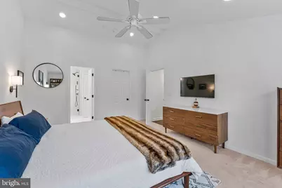 4525 Silas Hutchinson Drive, Chantilly, VA 20151 - Photo 9