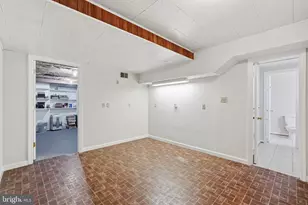 7316 Walnut Knoll Dr, Springfield, VA 22153 - Photo 19