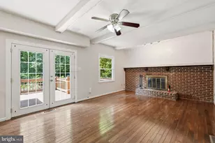 7316 Walnut Knoll Dr, Springfield, VA 22153 - Photo 7
