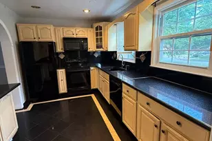 8508 Forrester Blvd, Springfield, VA 22152 - Photo 3