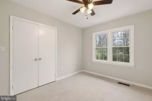 8219 Doctor Craik Ct, Alexandria, VA 22306 - Photo 23