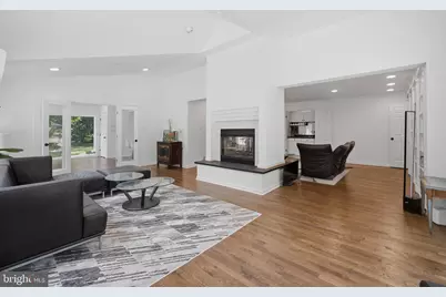 8354 Old Dominion Drive, McLean, VA 22102 - Photo 21