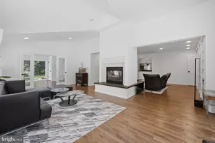 8354 Old Dominion Dr, McLean, VA 22102 - Photo 21