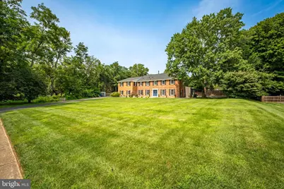 8354 Old Dominion Drive, McLean, VA 22102 - Photo 3